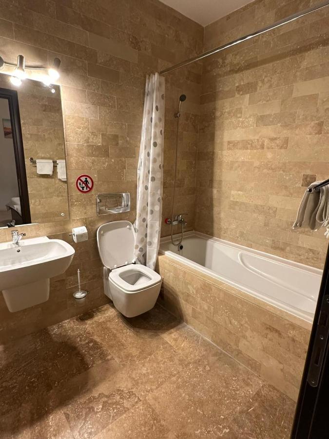 Apartament Otopeni Eksteriør billede