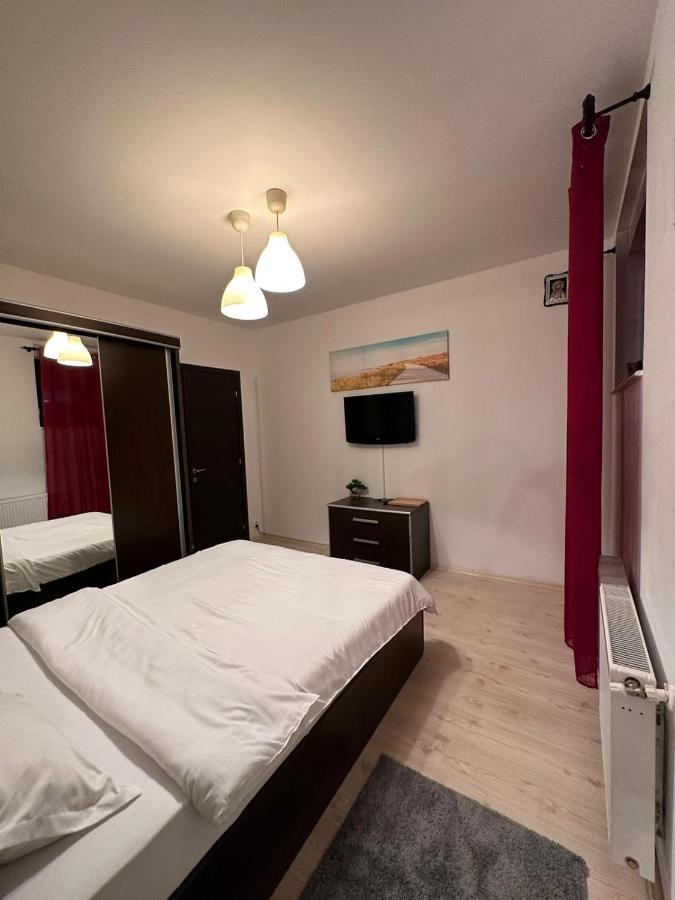Apartament Otopeni Eksteriør billede